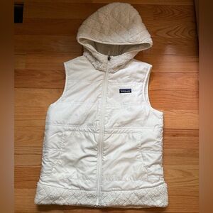 Patagonia reversible White Hooded Vest